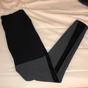 Gymshark x Nikki B S2 Black/Grey Dynamic Leggings
